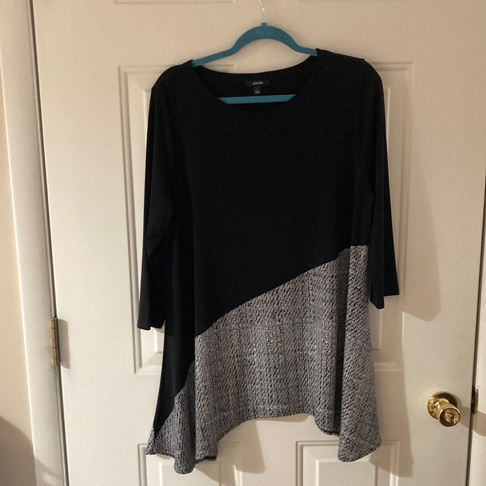 Alfani tunic top